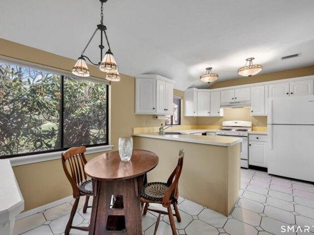 Condo for sale in Avon, Connecticut