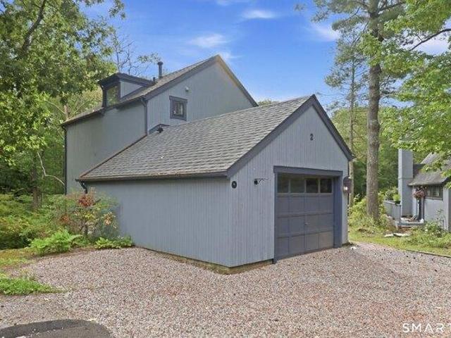 Condo for sale in Pond Place, Avon