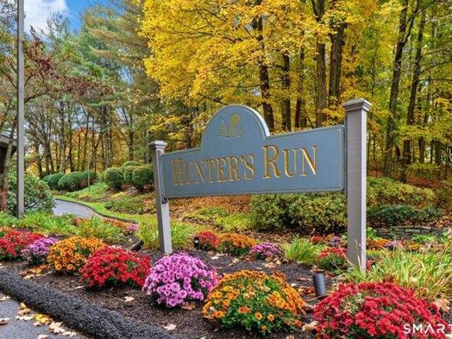 Condo for sale in Alsop Corner, Avon