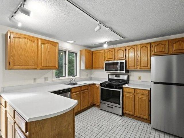 Condo for sale in Devenscrest, Ayer