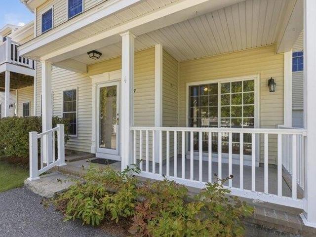 Condo for sale in Ayer, Middlesex County