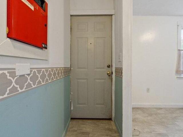 Condo for sale in Devenscrest, Ayer
