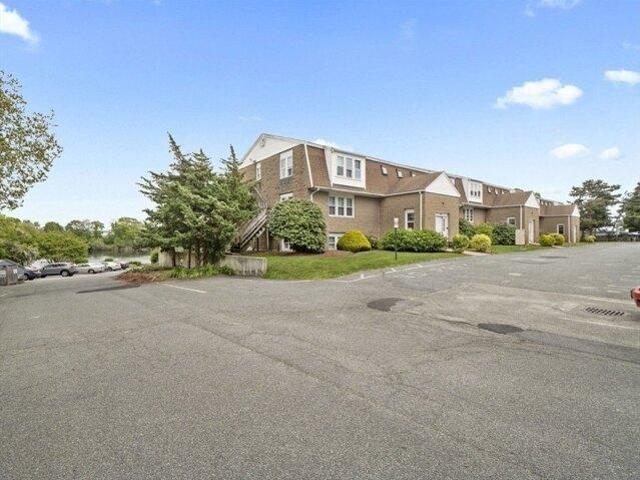 Condo for sale in Barnstable, Massachusetts