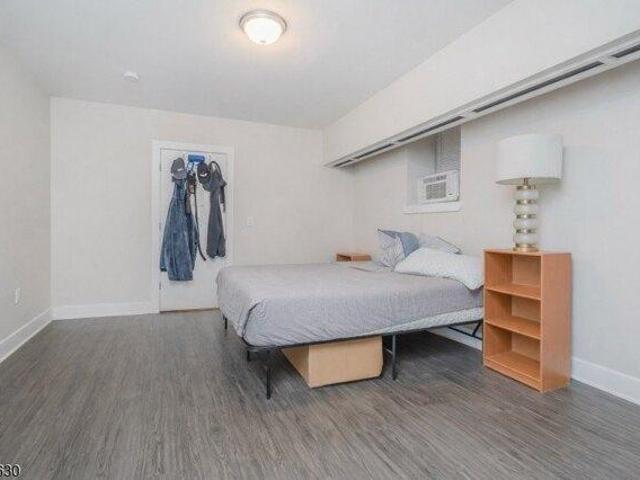 Condo for sale in Hudson, New Jersey