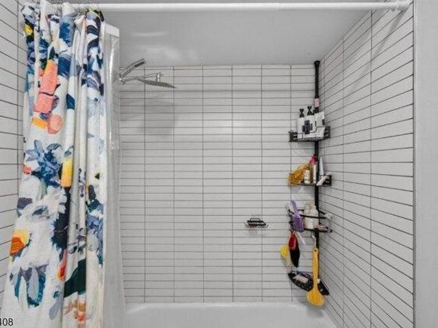 Condo for sale in Hudson, New Jersey
