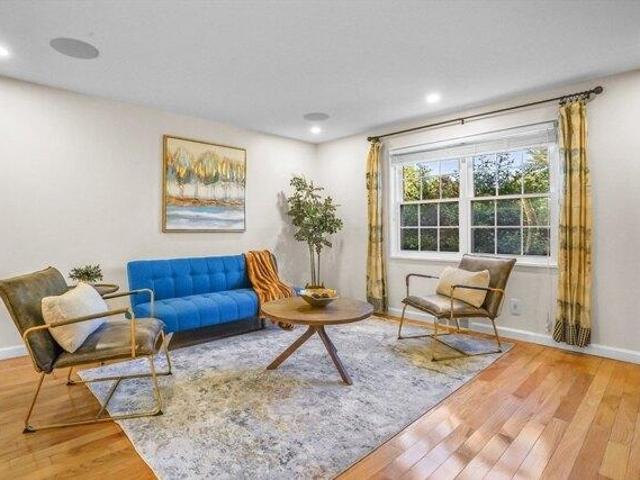 Condo for sale in Bedford, Massachusetts