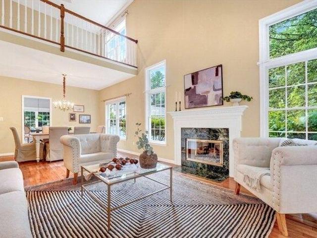 Condo for sale in Bedford, Massachusetts