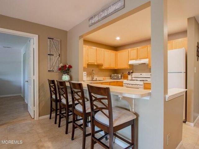 Condo for sale in Monmouth, New Jersey
