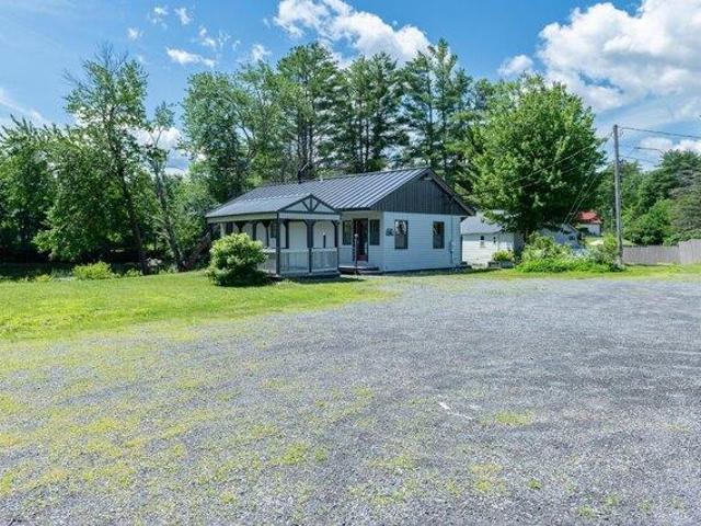 Condo for sale in Belgrade, Maine