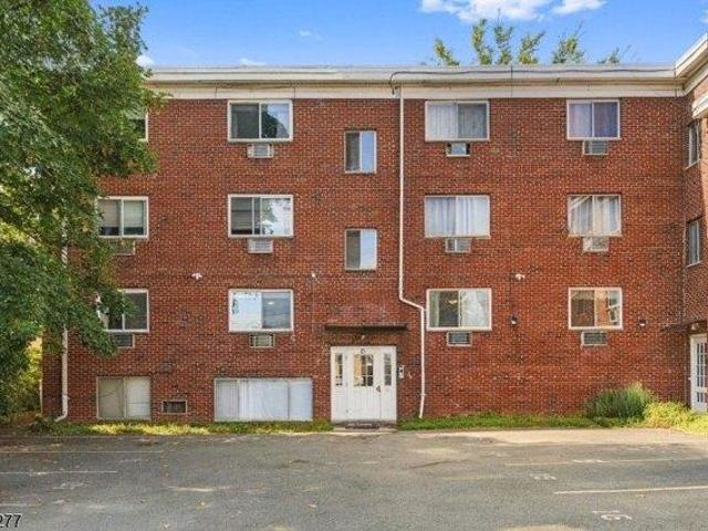 Condo for sale in Belleville, New Jersey