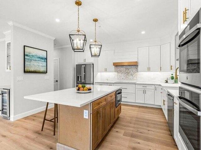 Condo for sale in Bellingham, Massachusetts