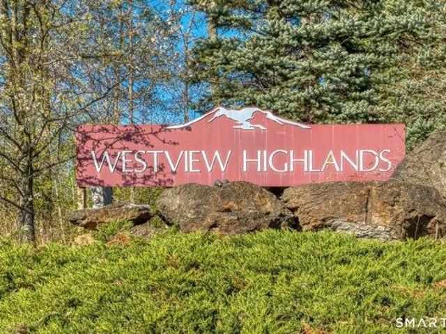 Condo for sale in Berlin, Connecticut