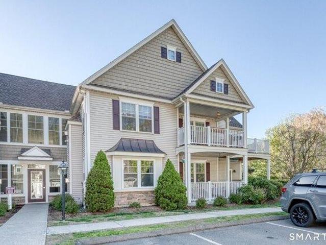 Condo for sale in Berlin, Connecticut