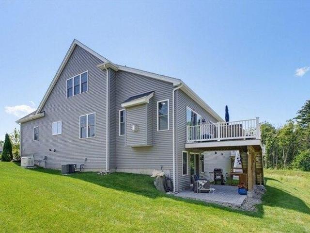 Condo for sale in Carterville, Berlin
