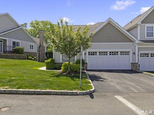 Condo for sale in Bethel, Connecticut
