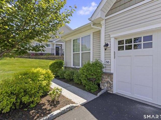 Condo for sale in Bethel, Connecticut