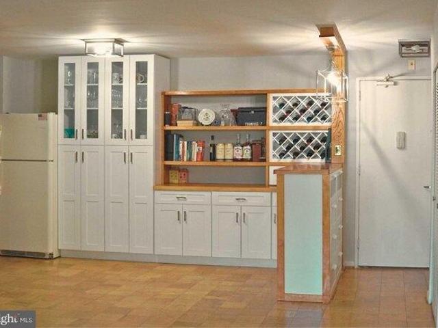 Condo for sale in Bethesda, Maryland