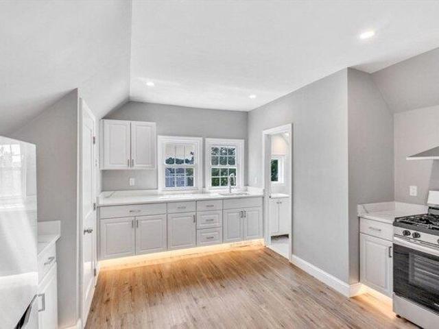 Condo for sale in Beverly, Massachusetts