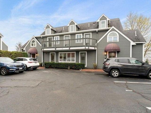 Condo for sale in Beverly, Massachusetts