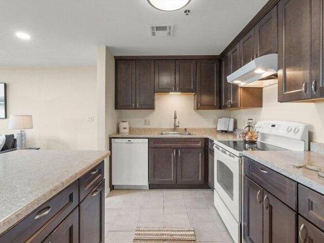 Condo for sale in Beverly, Massachusetts