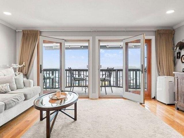 Condo for sale in Beverly, Massachusetts