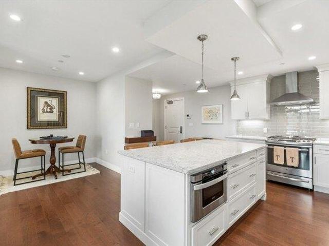 Condo for sale in Beverly, Massachusetts
