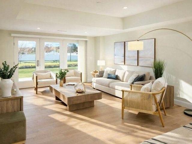 Condo for sale in Beverly, Massachusetts