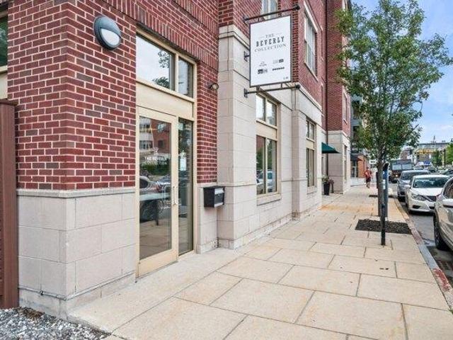 Condo for sale in Beverly, Massachusetts