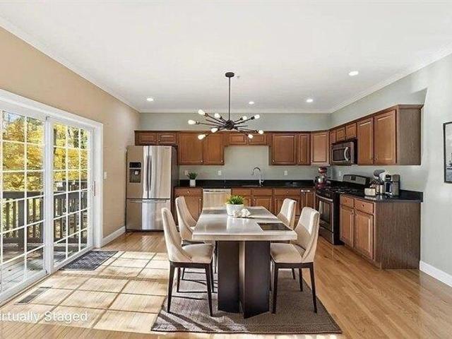 Condo for sale in Billerica, Massachusetts