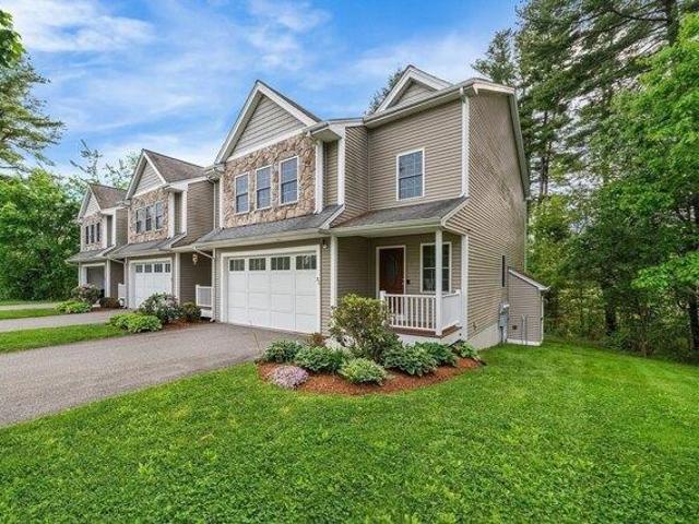Condo for sale in Billerica, Massachusetts