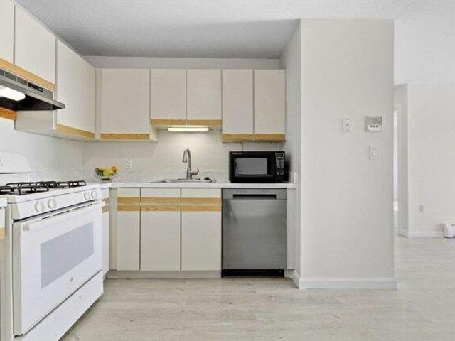 Condo for sale in Billerica, Middlesex County