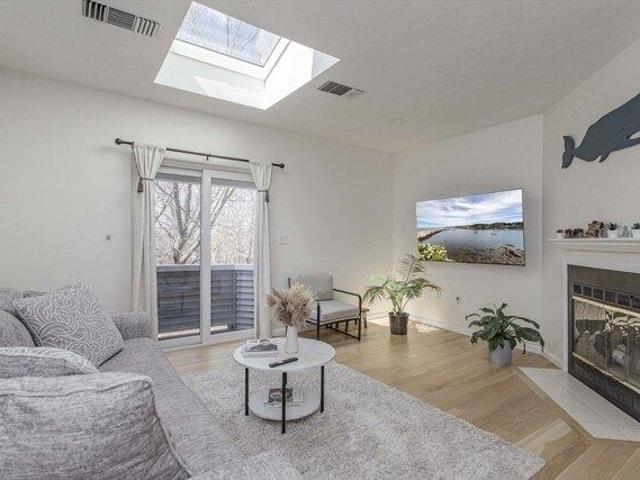 Condo for sale in West Roxbury, Boston