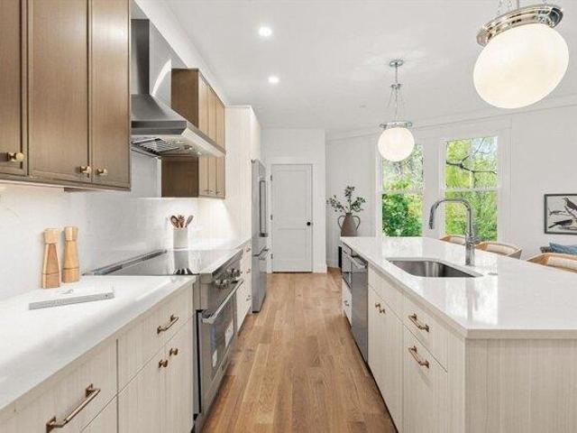 Condo for sale in Boston, Massachusetts