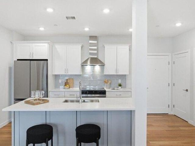 Condo for sale in Boston, Massachusetts
