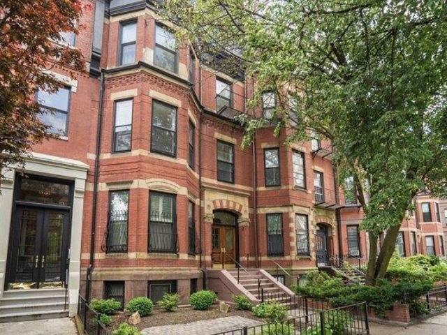 Condo for sale in Boston, Massachusetts