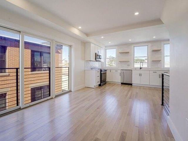Condo for sale in Boston, Massachusetts