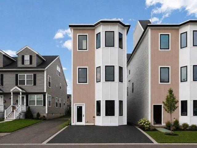 Condo for sale in Boston, Massachusetts