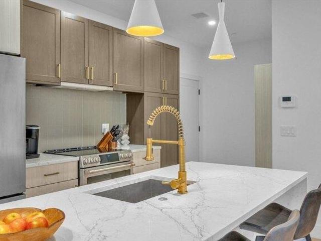 Condo for sale in West Roxbury, Boston
