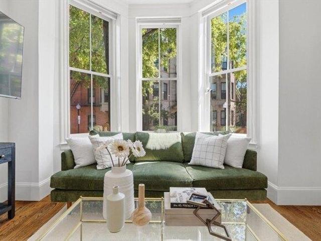 Condo for sale in Boston, Massachusetts