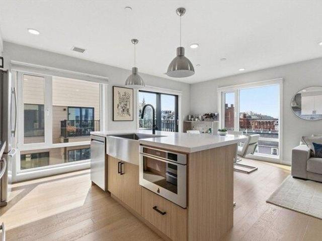 Condo for sale in Boston, Massachusetts