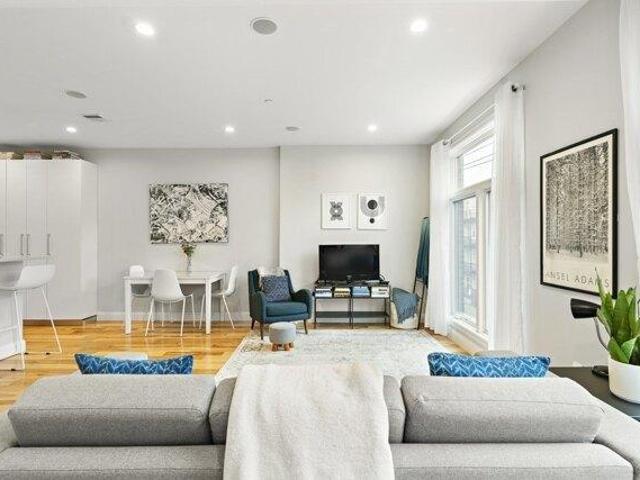 Condo for sale in Boston, Massachusetts