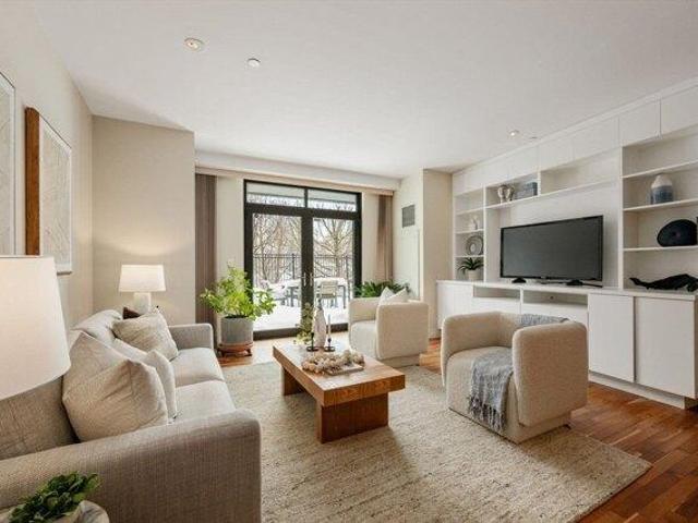 Condo for sale in Boston, Massachusetts