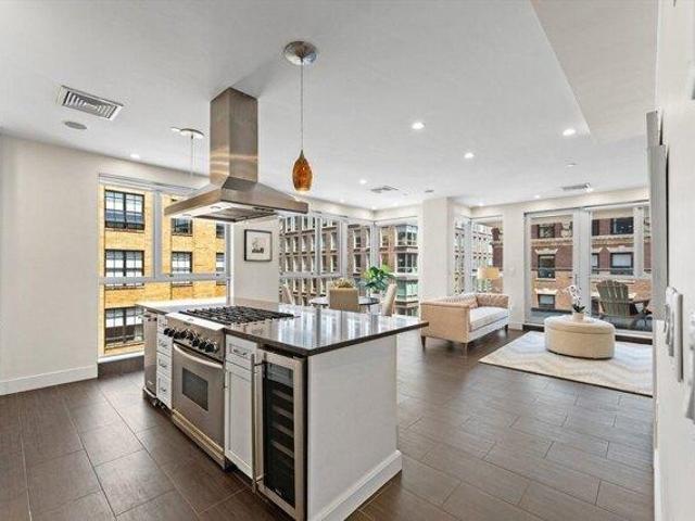 Condo for sale in Boston, Massachusetts