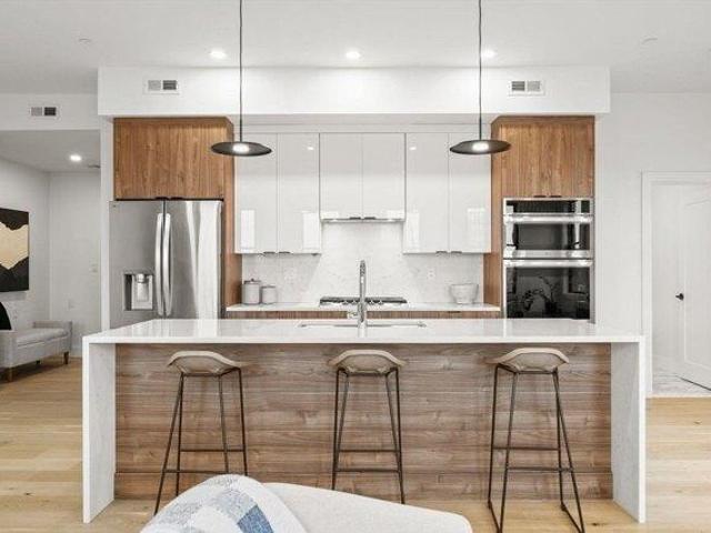 Condo for sale in Boston, Massachusetts