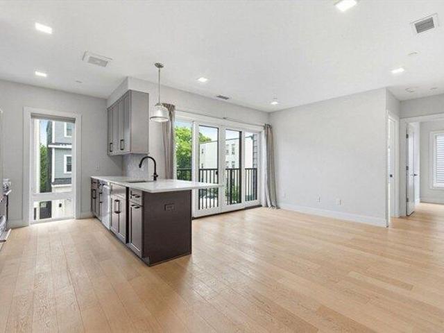 Condo for sale in Boston, Massachusetts