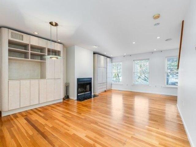 Condo for sale in West Roxbury, Boston