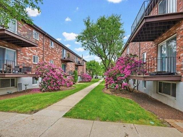 Condo for sale in West Roxbury, Boston