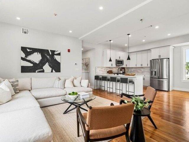 Condo for sale in Boston, Massachusetts