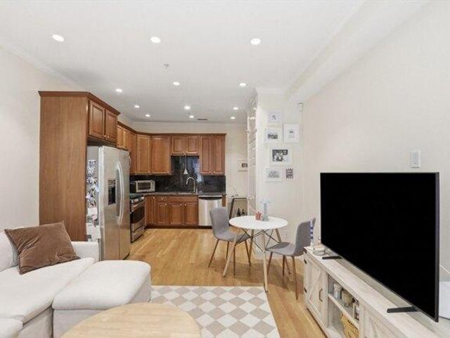 Condo for sale in Boston, Massachusetts