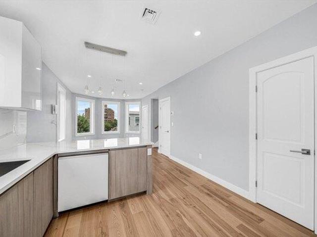 Condo for sale in Boston, Massachusetts